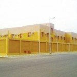معلم يكشف خطأ جديد في المناهج المدرسية.. كتاب يخاطب البنين بصفة المؤنث