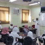 “معلم” ينقذ طالباً بلع لسانه أثناء الطابور المدرسي بجازان
