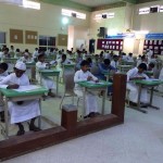 متوسطة مجمع عقبة بن عامر التعليمي تستقبل طلابها بوجبة إفطار وتهيئ لهم الأجواء المناسبة للاختبارات