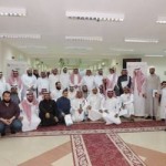 المعلمة مها الزهراني تقدم وجبات إفطار لطالباتها