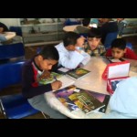 معلمات العمود الابتدائية للبنات بتبوك يبدعون في سماء عاصفة الحزم