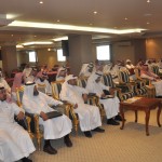 تعليم عسير يناقش آليات تفعيل برنامج “فطن ” في المدارس