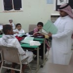 طالبات ينضمن معرض للوحات النفية بعنوان ART ATTACK