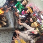 أحمد السهلي .. معلم لايغادر المدرسة حتى يطمئن على آخر طالب يذهب إلى منزله طوال تلك المدة