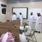 أسرة ” الطوهري” تقدم درعً تذكارياً لقائدة الثانوية الثالثة للبنات
