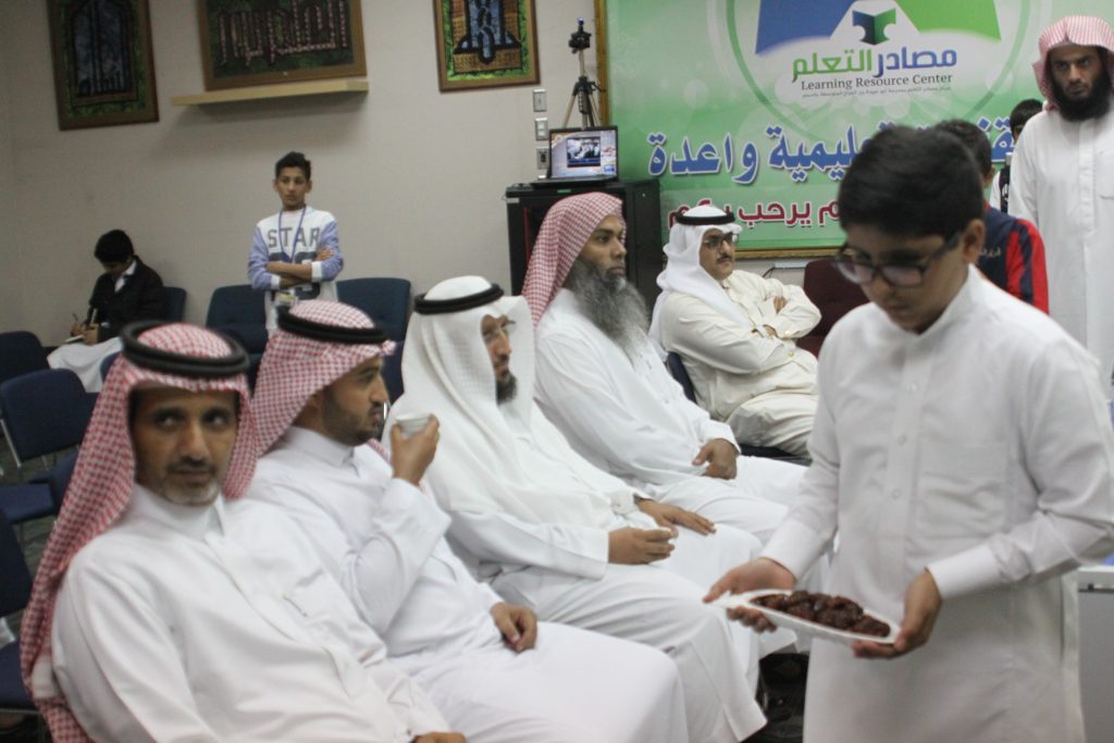 resized_10 مكرر
