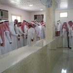 محرر صحيفة التعليم الإلكترونية الغزال يرقد على السرير الأبيض
