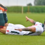 إدارتا الهلال والأهلي تشددان على ضرورة تواجد الحكم الأجنبي