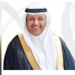 تكريم المعلم فيصل الزهراني بسيارة في حفل تقاعده