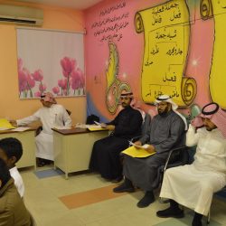 الشمراني يتفقد مدرسة الغمير بمكتب تعليم جنوب الطائف