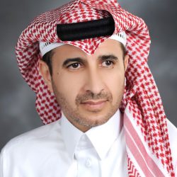 المعلم يدير العملية التعليمية باقتدار