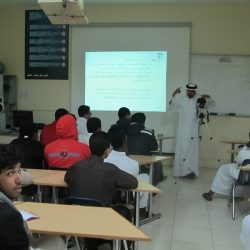 التعليم تطلق باكورة معارض الكتاب لتحدي القراءة