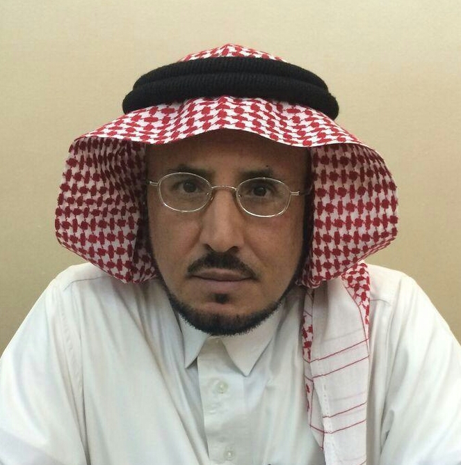 بطولة قائد مدرسة تمزيق الكتب