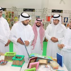 الأمير مشعل بن ماجد يكرم الفائزين والفائزات بجائزة جدة للمعلم المتميز