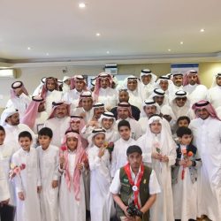 مدير تعليم الرس يتفقد الملاعب المجمعة ويفتتح الصالة الرياضية