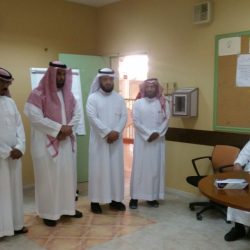 مدير تعليم شرق الرياض يفتتح مقرأة للقرآن الكريم بابتدائية سراقة بن مالك