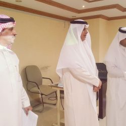 منسقة جائزة التميز بالخرج تزور مكتب التعليم للبنات بالدلم