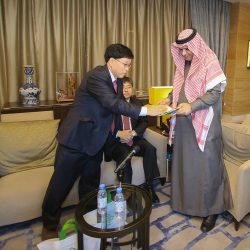 وزير التعليم لـ«قطاعات» الوزارة :الالتزام باستخدام البريد الإلكتروني الرسمي لتبادل المخاطبات والوثائق الإلكترونية 