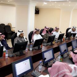 الابتدائية الخامسة تستضيف برنامج ” انطلاق لتعزيز مهارات اللغة العربية في الصفوف الأولية “