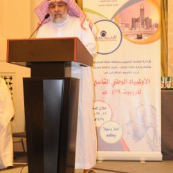قيادات التعليم بعسير تستقبل الطالب الشهراني بمطار أبها