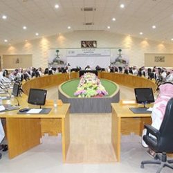 وكيل محافظ الرس يكرم المدارس والطلاب الفائزين بجائزة تعزيز السلوك الإيجابي