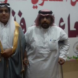 متوسطة الحسن بن علي بجدة تكرم الأستاذ محمد العامري بمناسبة تقاعده