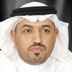 رئيس المركز الوطني للقياس والتقويم يمنح “جامعة المجمعة” شهادة الاعتماد المؤسسي لمدة 7 سنوات