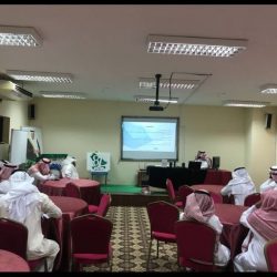 نائب وزير التعليم يعتمد تطبيق الإصدار الأول من دليل نظام المقررات للمرحلة الثانوية