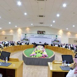 مدير تعليم تبوك يدشن مهرجان ” العودة للمدارس “