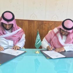 بالفيديو .. مدير تعليم القنفذة يدشن برنامج”رفق” لخفض العنف في المدارس