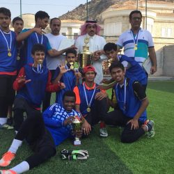 العايد يدشن معرض ” الكيمياء في حياتنا ” بثانوية الأمير ناصر بن عبدالعزيز بالرياض