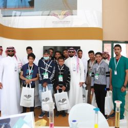 مدير تعليم منطقة تبوك يزور قرية تبوك التراثية بمهرجان الجنادرية ” 33 “