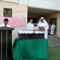 معلمة بتعليم القنفذة تحول مادة مهارات البحث والمكتبة إلى خرائط سعيدة .