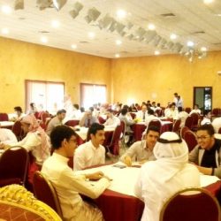 بحث الدرس بثانوية الهداية بحضور مشرف العلوم بمكتب شرق