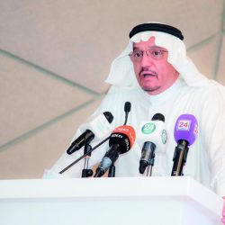 الطخيم يعتمد نتائج جائزة الأمير أحمد بن عبدالعزيز للأداء المتميز بمعهد العاصمة النموذجي