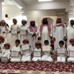 تكريم السعيد قائد ثانوية أبي ذر ببريدة