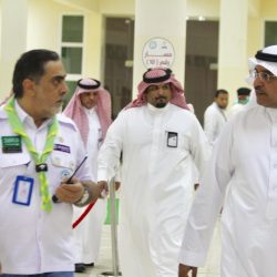 بالصور بدء شحن الحافلات المدرسية الجديدة إلى المملكة
