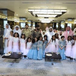 مدير التعليم المستمر يزور مراكز محو الأمية بالوجه