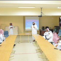 وزارة التعليم تدعو الخريجين والخريجات للتقدم على “وظائف إدارية”