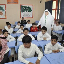 أمير منطقة تبوك يطلع على تقرير عن بداية العمل في 14 مدرسة من مدارس الطفولة المبكرة وسير العمل في بداية العام الدراسي بالمنطقة