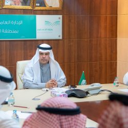 وزير التعليم يقف على جاهزية “التعليم عن بُعد” لتمكين الطلاب والطالبات من متابعة يومهم الدراسي