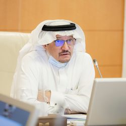 وزير التعليم يلتقي مديري الجامعات لبحث مستجدات “كورونا” والتعليم عن بُعد 