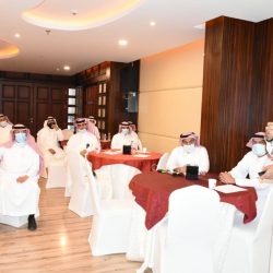 ندوة عالمية .. عن المعلم بتعليم عسير