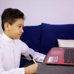 ستة ملايين طالب وطالبة في التعليم العام يعودون اليوم الأحد لاستكمال رحلتهم التعليمية عن بُعد للفصل الدراسي الثاني