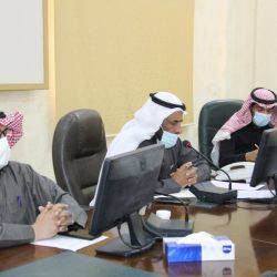 مساعد وزير التعليم .. يشيد بتكامل الجهود في انتظام الدراسة عن بُعد خلال اليوم الأول من الفصل الدراسي الثاني