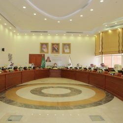 أمين عام إدارات التعليم يلتقي قيادات تعليم الرياض
