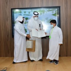 بحضور وزير التعليم  ..  أمير القصيم يدشن مبنى التعليم الجديد بالمنطقة ومبادرة الوقف التعليمي