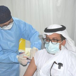 وزير التعليم .. يوجه بإعداد خطة زمنية لأخذ لقاح فيروس كورونا لمنسوبي التعليم