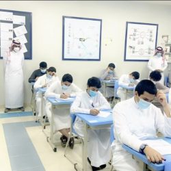 الهاتف الإرشادي بتعليم مكة‬⁩ يباشر خدماته للطلاب والطالبات وأسرهم خلال أيام الاختبارات