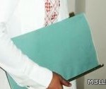 التربية تحذر منسوبيها من قبول الهدايا